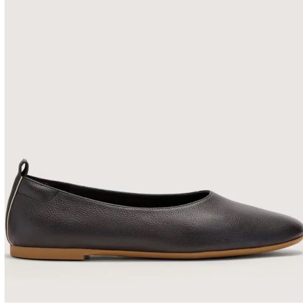 Everlane Black Leather Flats